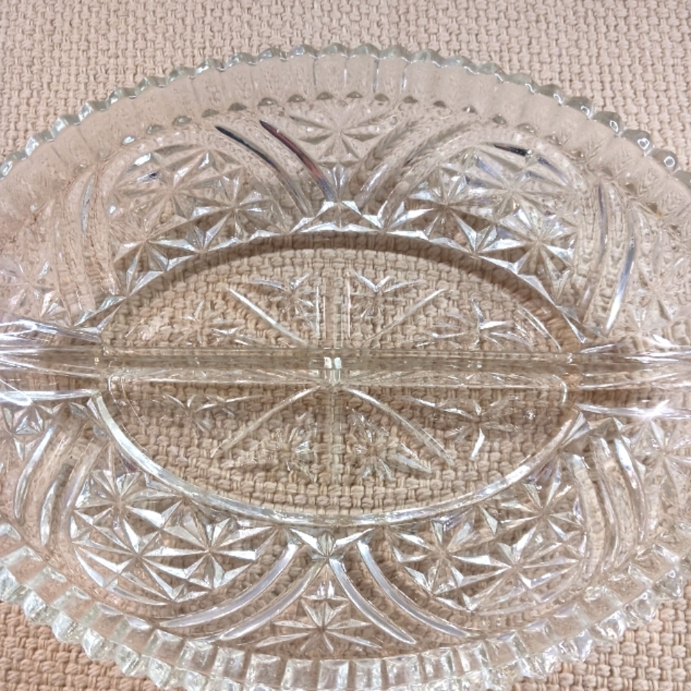 Vintage Glass Two Part Divided Relish Dish EUC - Picture 4 of 7